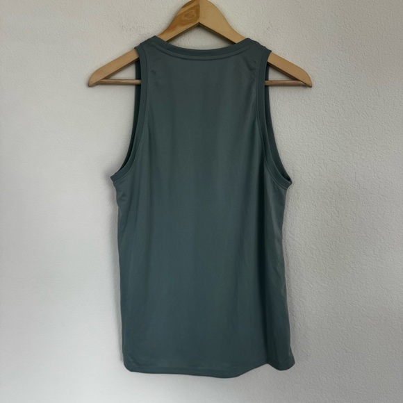 Nike Dri-Fit Running Tank Top Size M - Picture 4 of 5